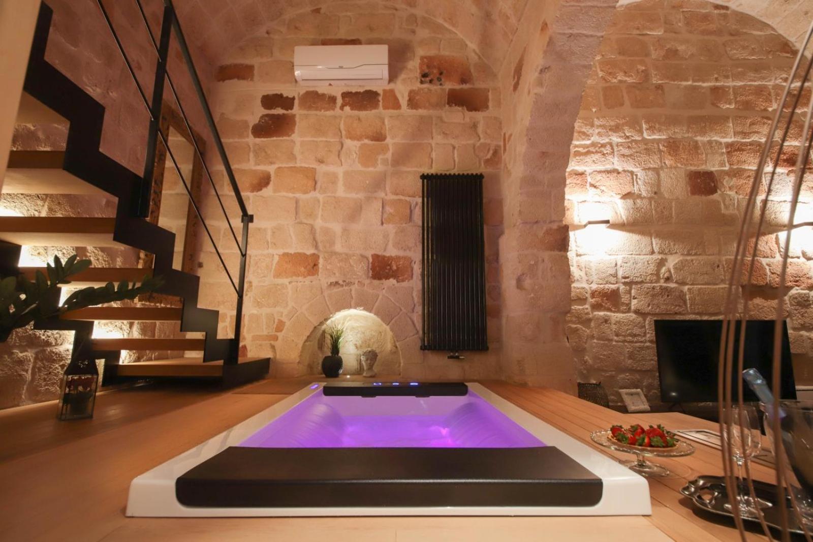 Suite & Spa Via Veneto โมโนโปลี ภายนอก รูปภาพ